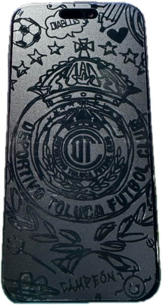 Mica de hidrogel con diseño instalada 12
